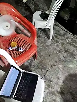 giannis090 online show from 09-18-25, 08:45