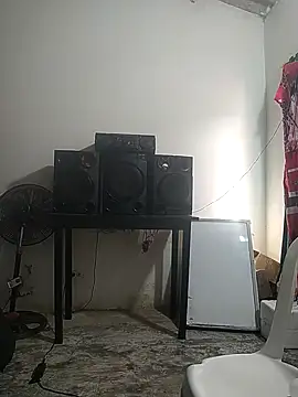 giannis090 online show from 09-14-25, 08:42