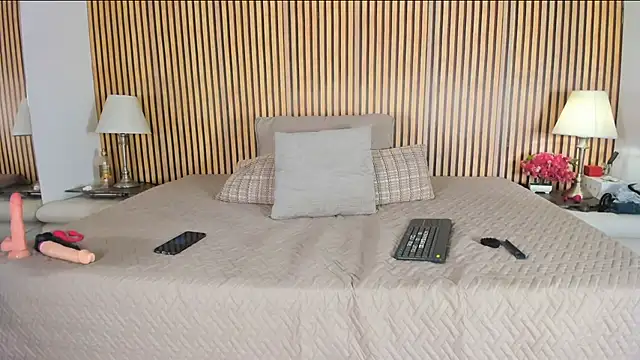 Snapshot of keeyla_stone chatting on 09-27-25, 08:26 keeyla stone online show from 09-27-25, 08:26