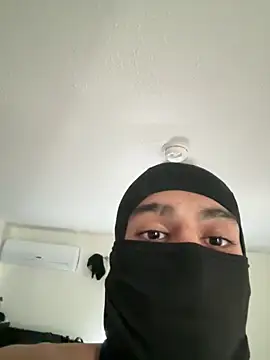 Mexican boy 21 online show from 03-13-26, 11:32