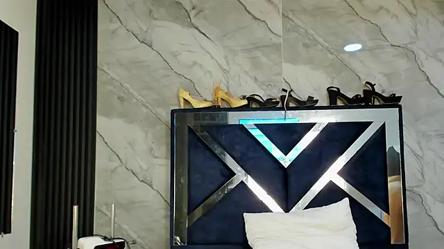 VanessaHard as online show from 01-10-26, 07:42