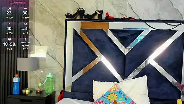 VanessaHard as online show from 01-31-26, 08:18