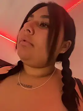 Snapshot of Nicky-222 chatting on 02-10-26, 01:59 Nicky-222 online show from 02-10-26, 01:59