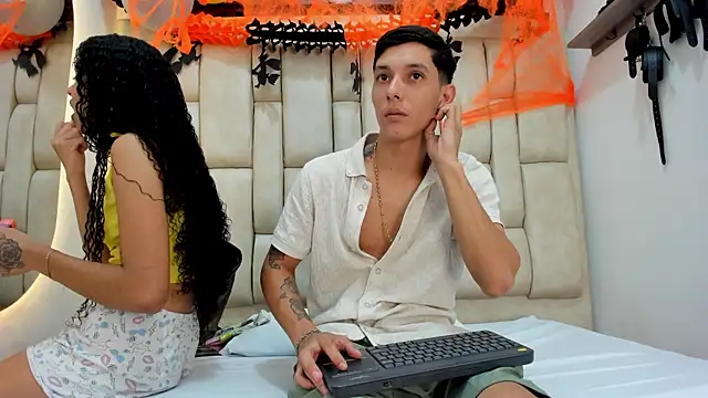 ZafiroAndFlynn online show from 10-24-25, 08:19