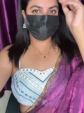 Snapshot of best_couple19 chatting on 02-12-26, 01:44 best couple19 online show from 02-12-26, 01:44