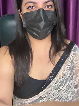 Snapshot of best_couple19 chatting on 11-06-25, 11:14 best couple19 online show from 11-06-25, 11:14