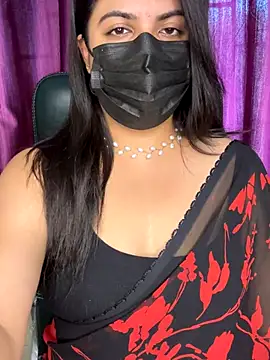 Snapshot of best_couple19 chatting on 11-01-25, 10:20 best couple19 online show from 11-01-25, 10:20