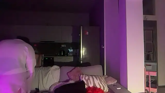 Lunahadidd online show from 04-03-26, 08:26