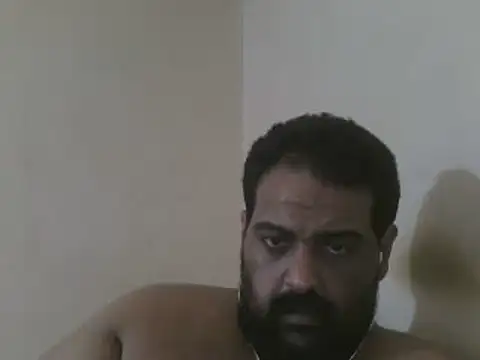 Snapshot of elpoop7305 chatting on 08-03-26, 09:37 elpoop7305 online show from 08-03-26, 09:37