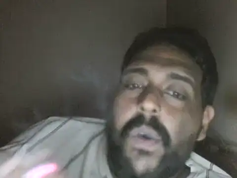 elpoop7305 online show from 11-08-25, 02:42