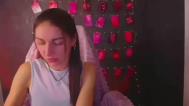 Aurora Loveu online show from 11-14-25, 09:51