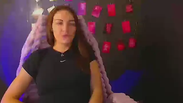 Aurora Loveu online show from 10-26-25, 11:16