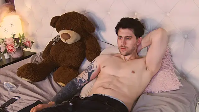Oscar Miller  online show from 03-20-26, 09:49