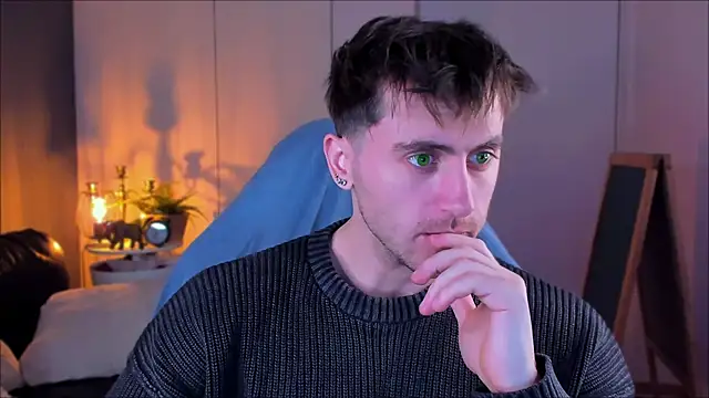 Oscar Miller  online show from 11-15-25, 09:08