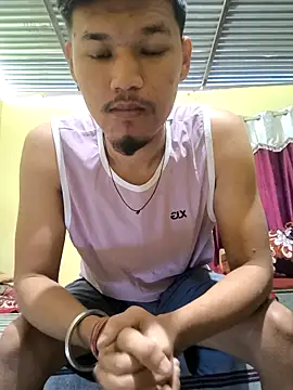 Snapshot of Dev_is_Horny chatting on 10-10-25, 09:54 Dev is Horny online show from 10-10-25, 09:54