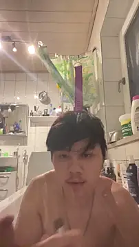 Snapshot of Kingpowerlittel chatting on 02-07-26, 04:48 Kingpowerlittel online show from 02-07-26, 04:48