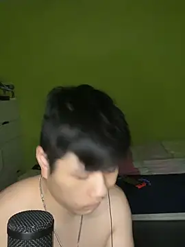 Snapshot of Kingpowerlittel chatting on 09-14-25, 09:59 Kingpowerlittel online show from 09-14-25, 09:59