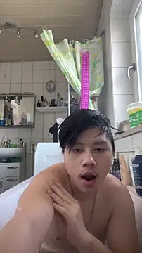 Snapshot of Kingpowerlittel chatting on 02-05-26, 02:57 Kingpowerlittel online show from 02-05-26, 02:57