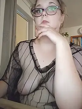 LioEstxh online show from 06-25-26, 07:08