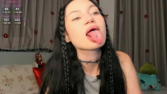 Snapshot of Alice_1n_Wonderland_ chatting on 01-07-26, 06:18 Alice 1n Wonderland online show from 01-07-26, 06:18