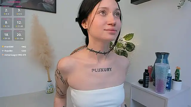 Snapshot of Alice_1n_Wonderland_ chatting on 02-15-26, 07:51 Alice 1n Wonderland online show from 02-15-26, 07:51