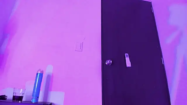 chubby sexy  online show from 11-05-25, 01:42