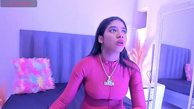 KendraChavez  online show from 12-04-25, 09:36