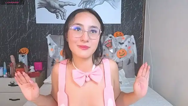 emily vermont online show from 10-17-25, 04:05