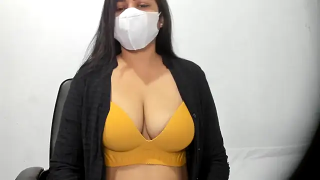 Crazy Cat1995 online show from 02-13-26, 02:22