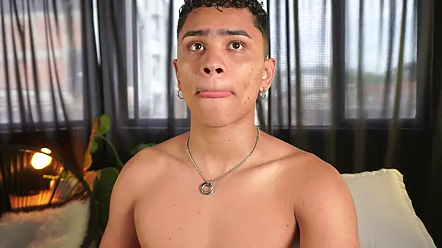 Snapshot of ErosWild_ chatting on 02-03-26, 07:52 ErosWild online show from 02-03-26, 07:52