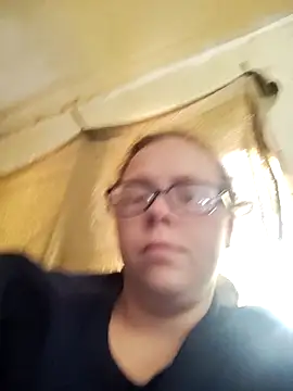 countrymomma online show from 09-12-25, 01:33