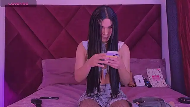 Kayalstone 12 online show from 10-27-25, 04:24