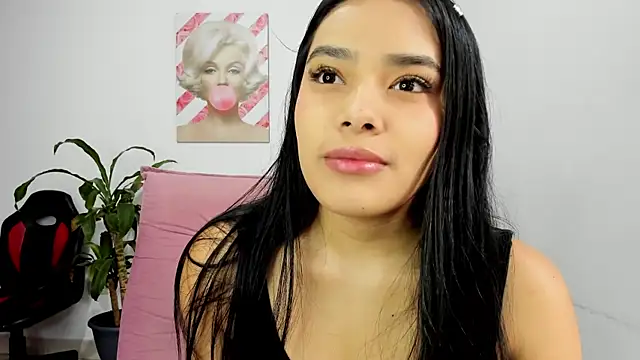 valeria millers online show from 12-18-25, 02:10