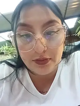 megan fox5 online show from 12-17-25, 10:26