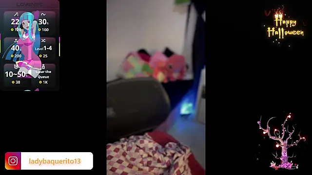 Snapshot of charlotte_queen1320 chatting on 10-19-25, 06:16 charlotte queen1320 online show from 10-19-25, 06:16