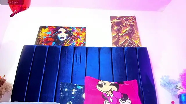 Snapshot of Annie_switt chatting on 02-25-26, 04:45 Annie switt online show from 02-25-26, 04:45