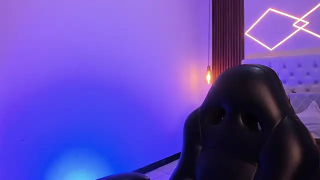 ZamabyCrucie online show from 01-18-26, 01:20