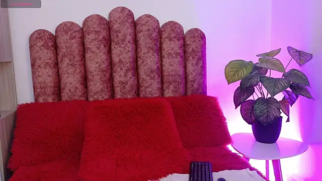 Conejita 420 online show from 11-10-25, 08:47