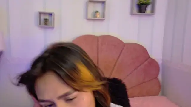 Conejita 420 online show from 10-30-25, 08:06