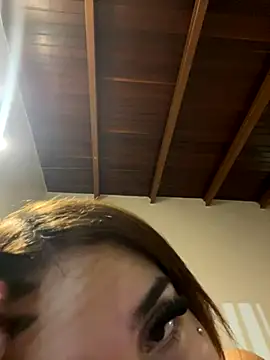 Makaela Haddad online show from 10-05-25, 08:49