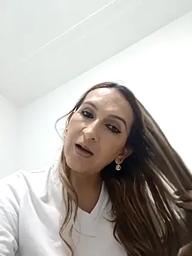 alanastones-19 online show from 10-10-25, 04:24