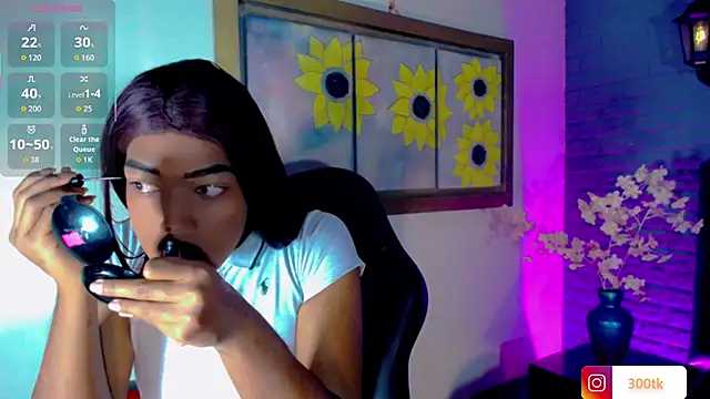 bayolet  online show from 10-10-25, 11:11