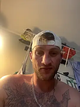 Snapshot of IsAparty chatting on 03-04-26, 09:17 IsAparty online show from 03-04-26, 09:17