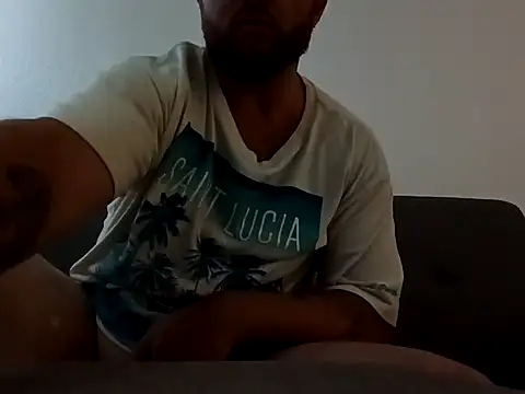 Snapshot of Maytag69D chatting on 09-26-25, 10:05 Maytag69D online show from 09-26-25, 10:05