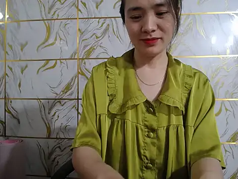 Lyzizi lovely09 online show from 04-12-26, 01:31