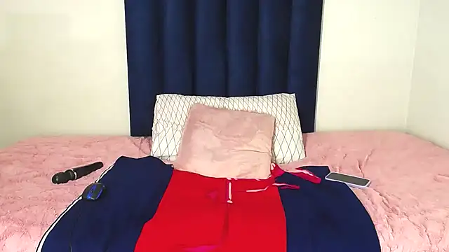 Pinkdollyg online show from 04-14-26, 04:50