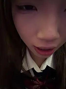 Yiyi-707 online show from 12-04-25, 02:05