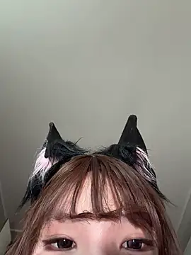 Snapshot of Yiyi-707 chatting on 07-24-26, 10:22 Yiyi-707 online show from 07-24-26, 10:22