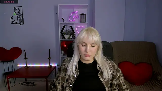 marta smith online show from 11-16-25, 08:35