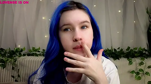 ElizSpieth online show from 02-13-26, 01:05